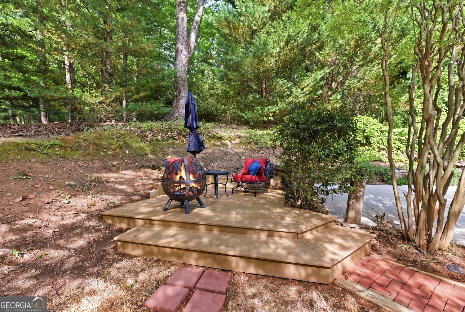197 Summer Road Property Photo 17