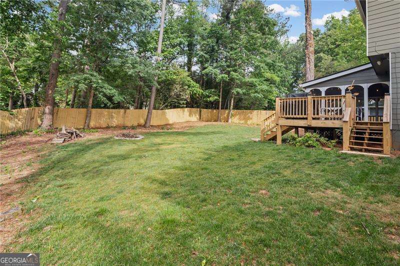 994 Coach House Drive Property Photo 24