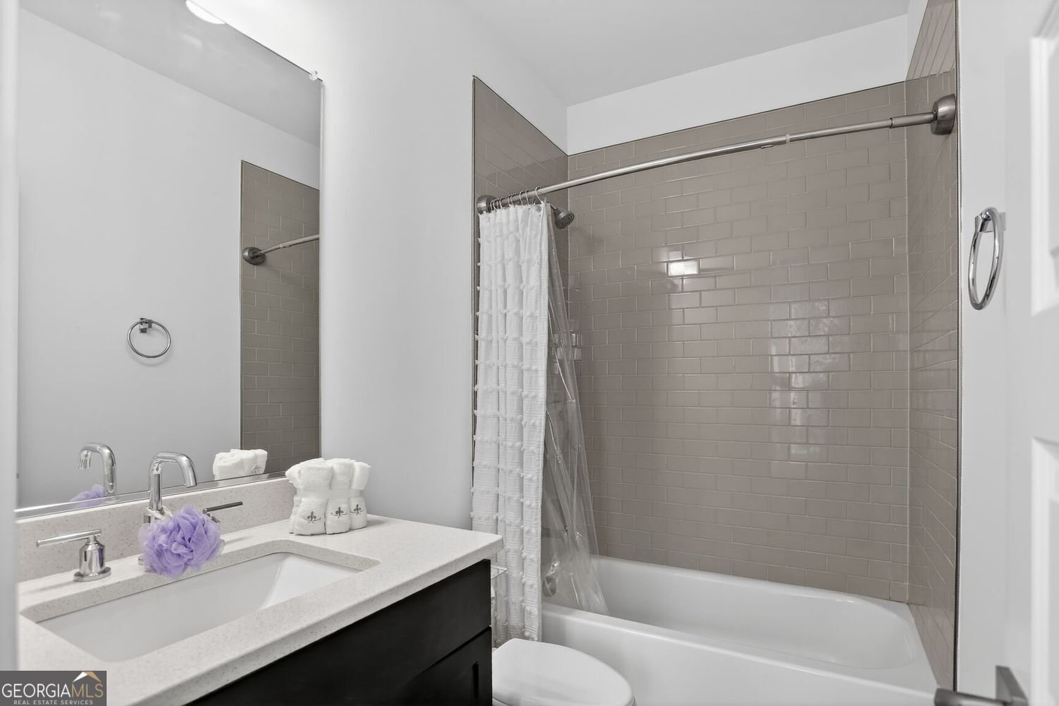 513 Broadview Place Ne Property Photo 33
