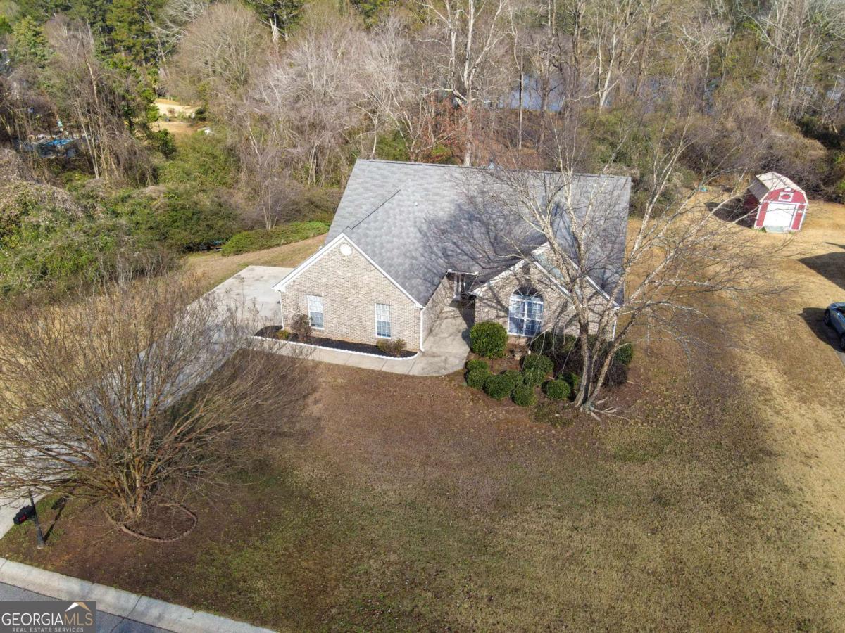 719 Overlook Drive Property Photo 7