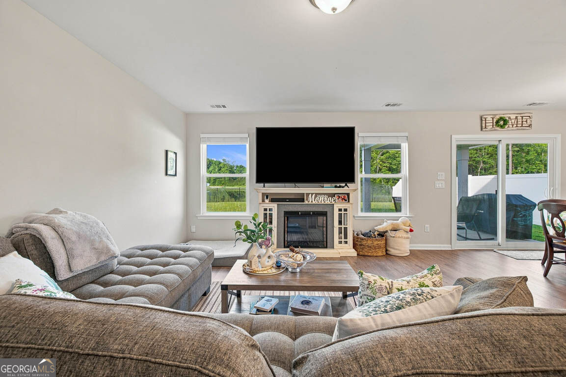11020 Woodland Trail Property Photo 5