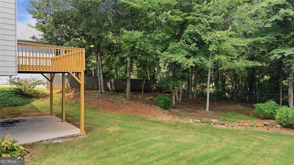 658 Bartow Drive Property Photo 5