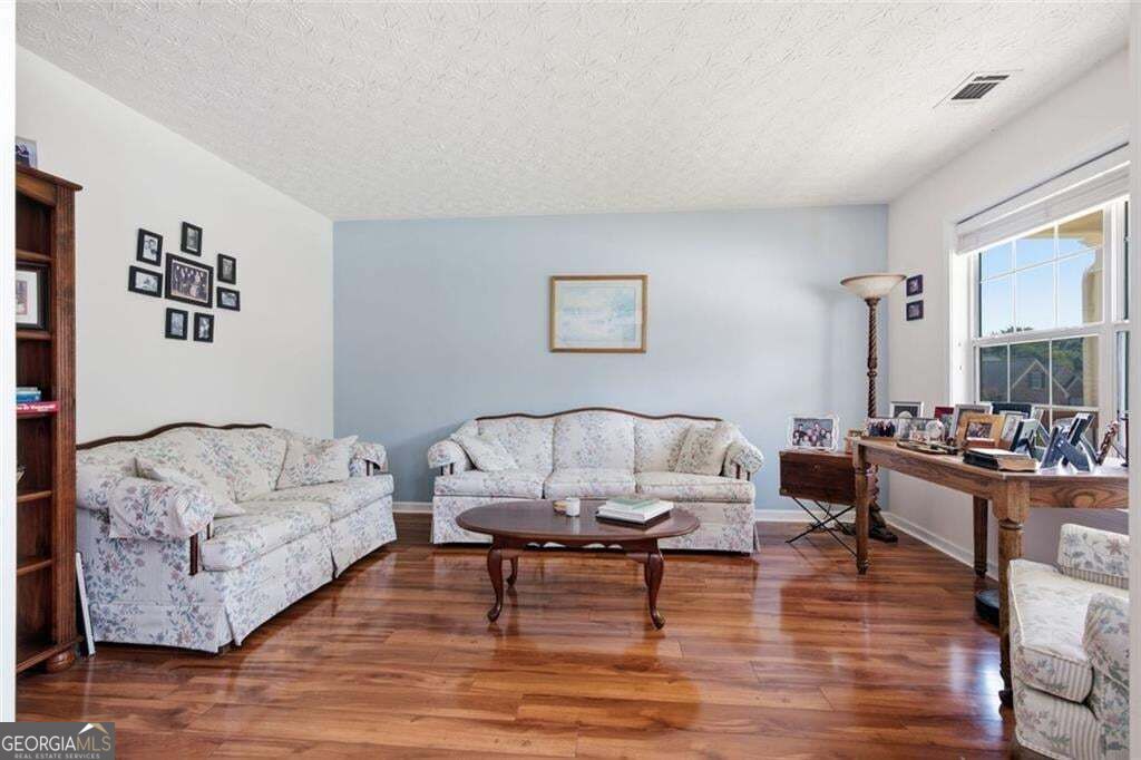 658 Bartow Drive Property Photo 8