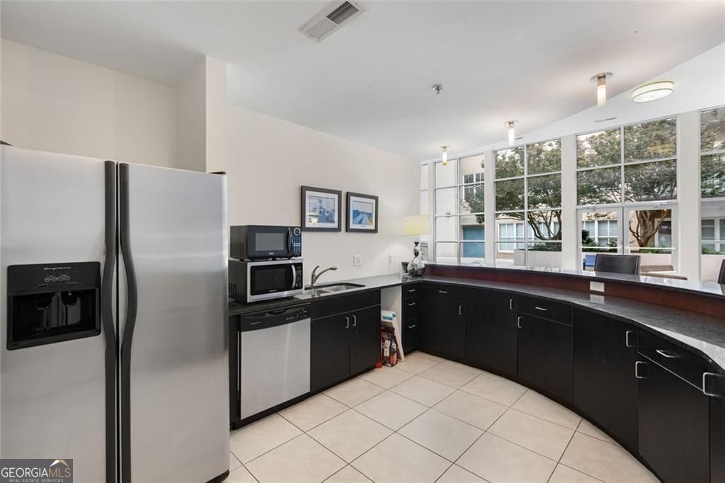 384 Ralph Mcgill Boulevard Ne # 123 Property Photo 45