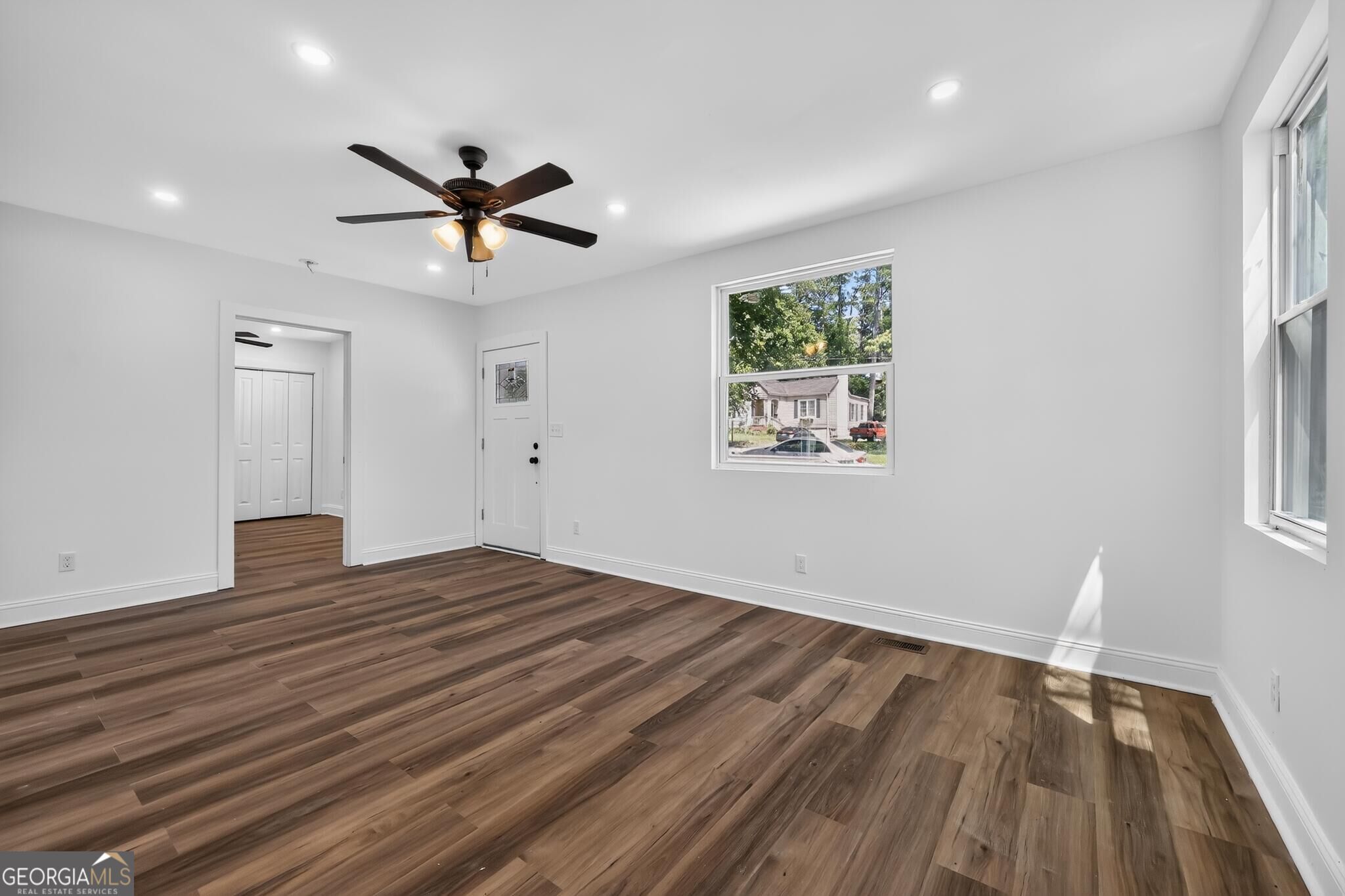 562 Marjorie Place Property Photo 11