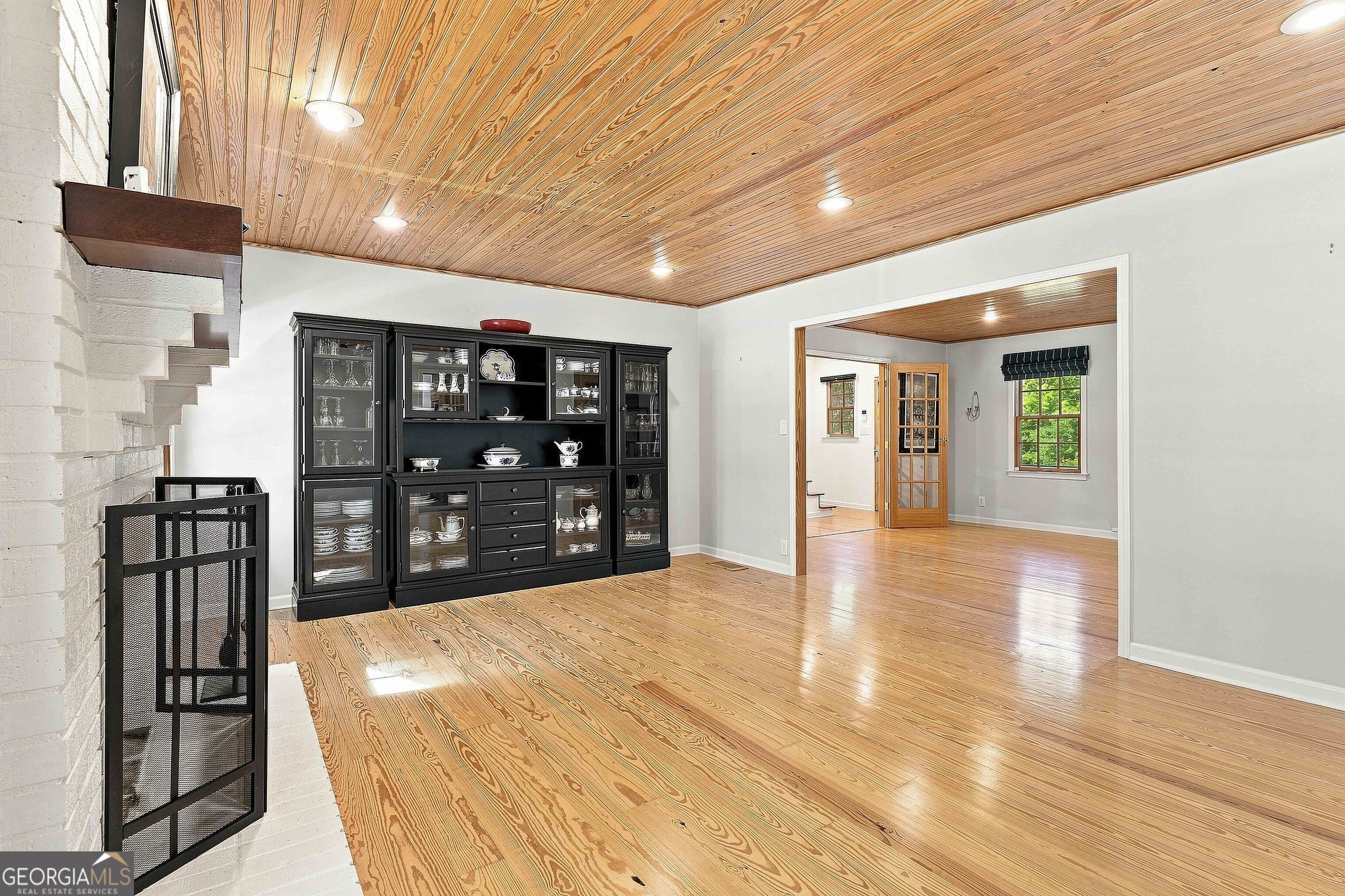 1060 Oak Ridge Drive Property Photo 16