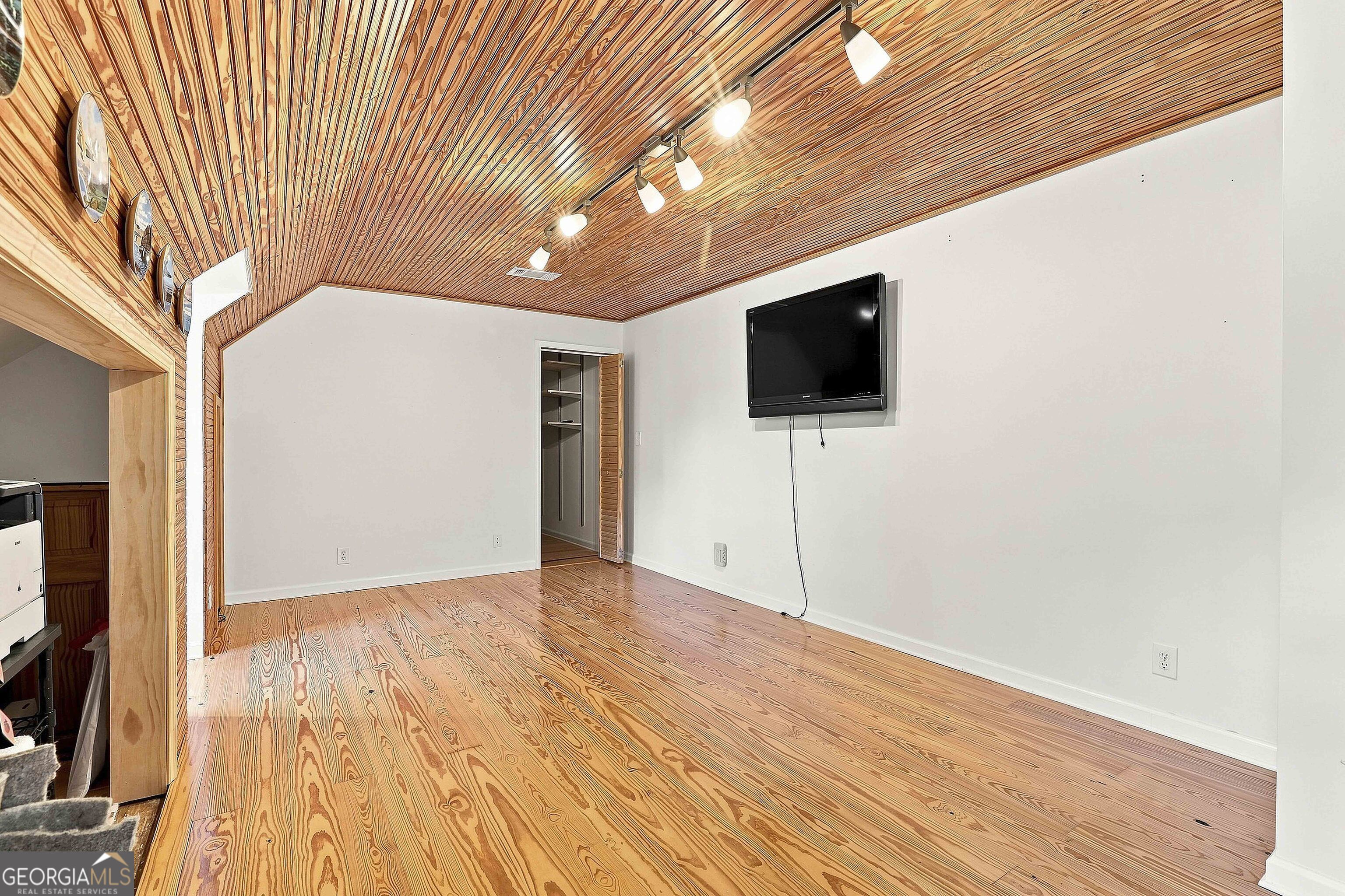1060 Oak Ridge Drive Property Photo 35