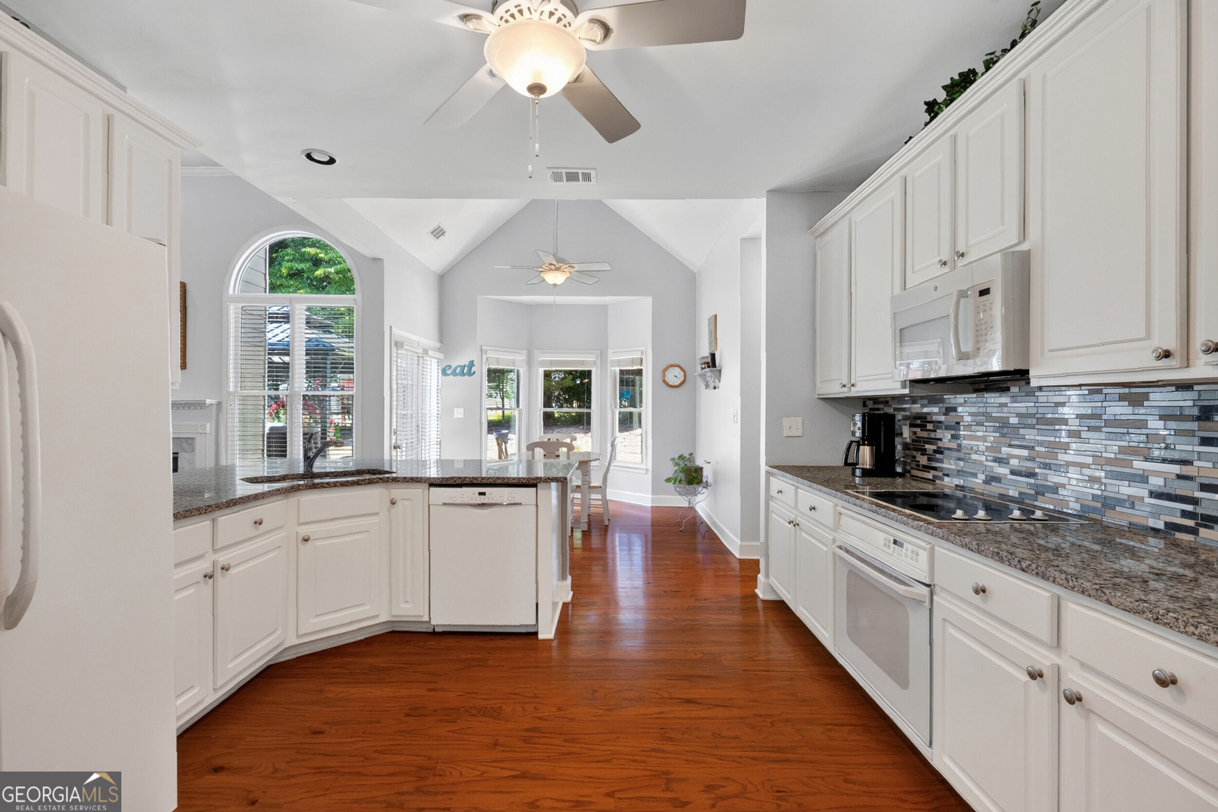 3171 Amesbury Way Nw Property Photo 6