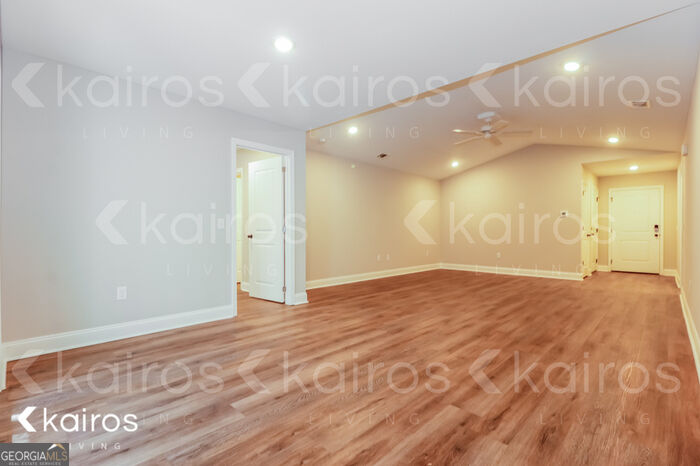 173 Cottage Grove Road Property Photo 3