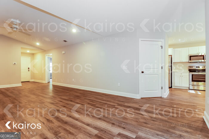173 Cottage Grove Road Property Photo 6