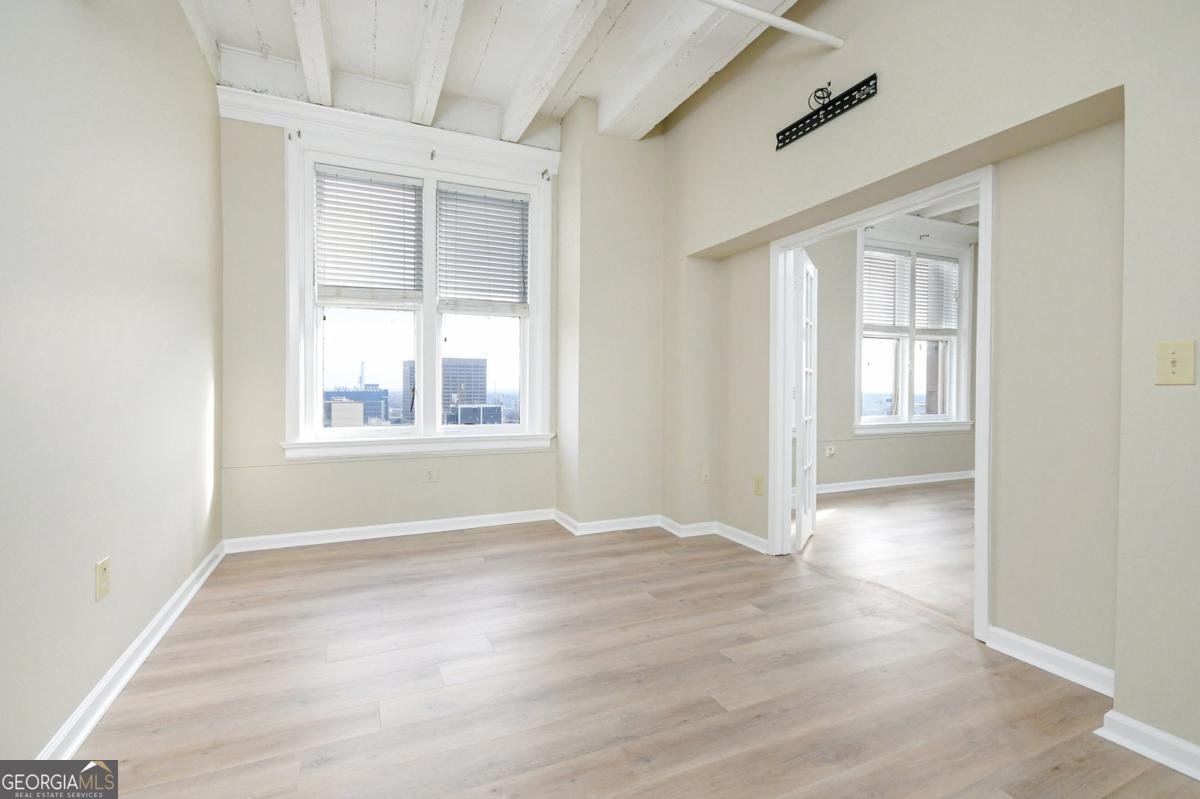 32 Peachtree Street # 1406 Property Photo 17
