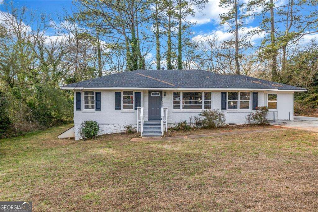 2406 Tilson Road Property Photo 2