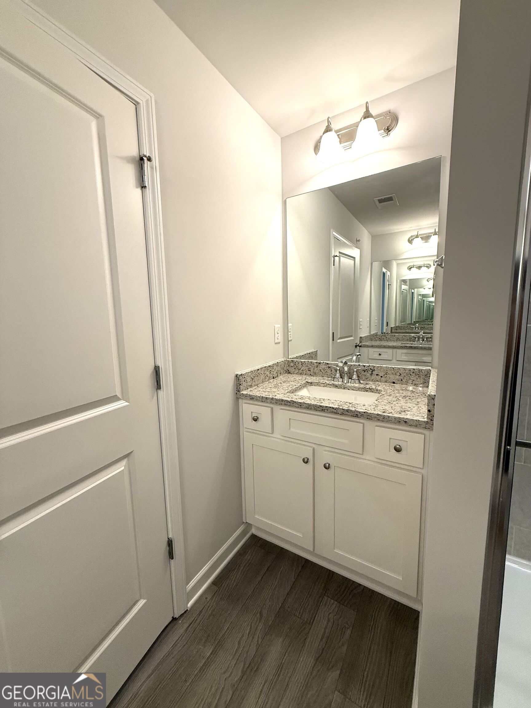 401 Lanier Circle Property Photo 22
