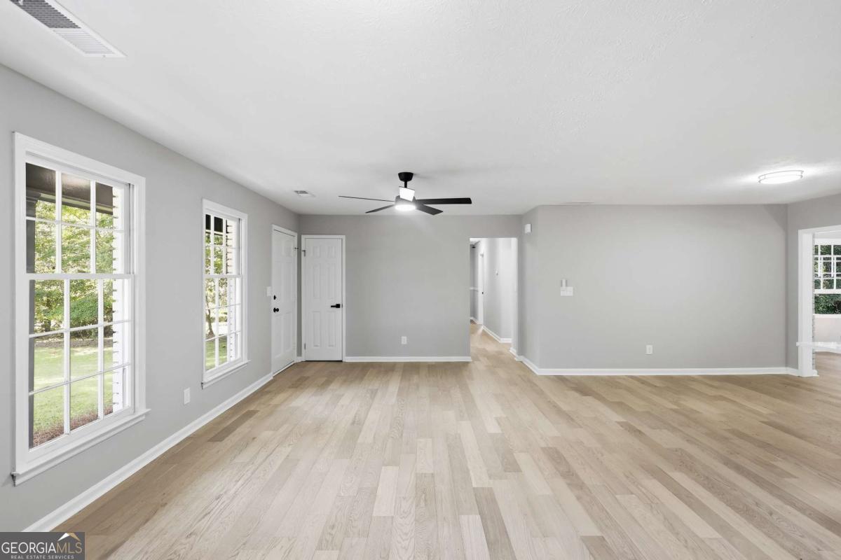 169 Robinhood Drive Property Photo 11