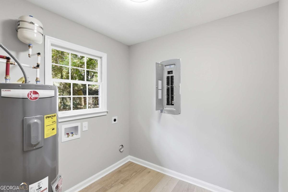 169 Robinhood Drive Property Photo 19