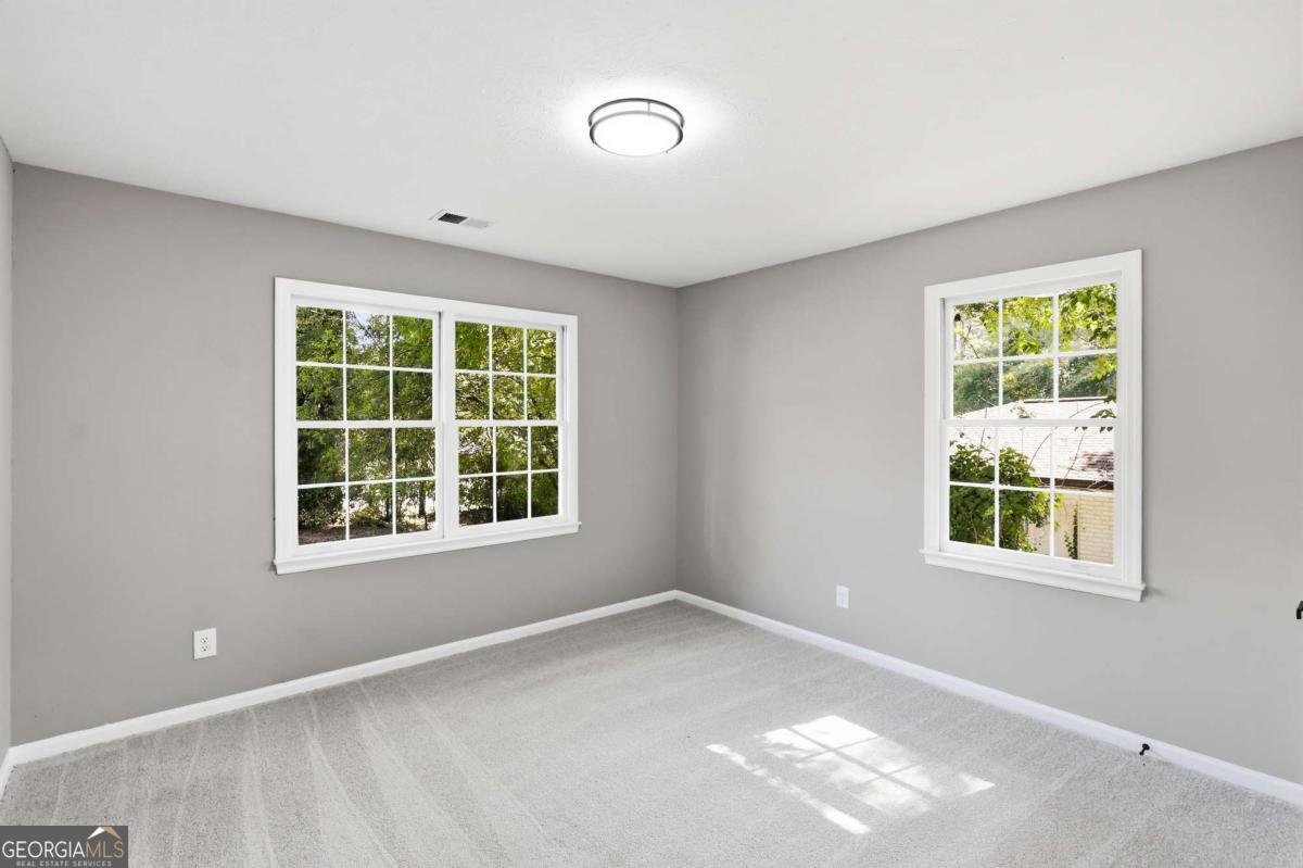 169 Robinhood Drive Property Photo 33