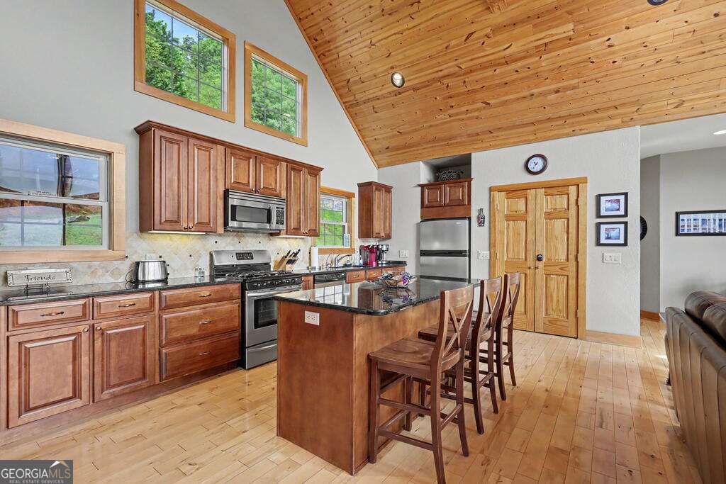 575 Longview Drive Property Photo 10