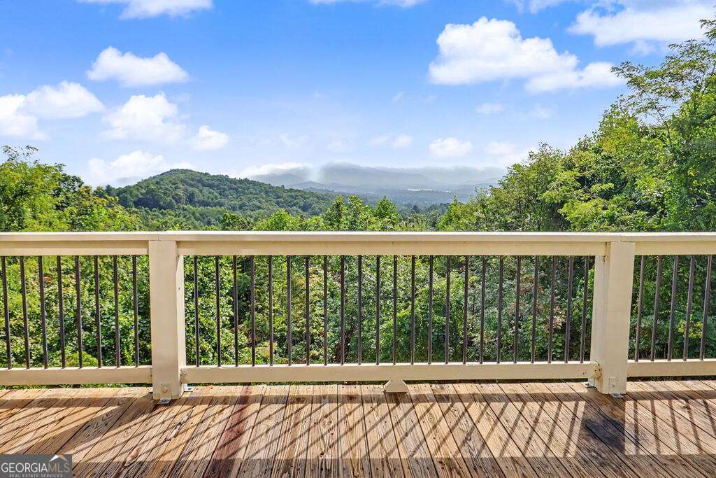 575 Longview Drive Property Photo 14
