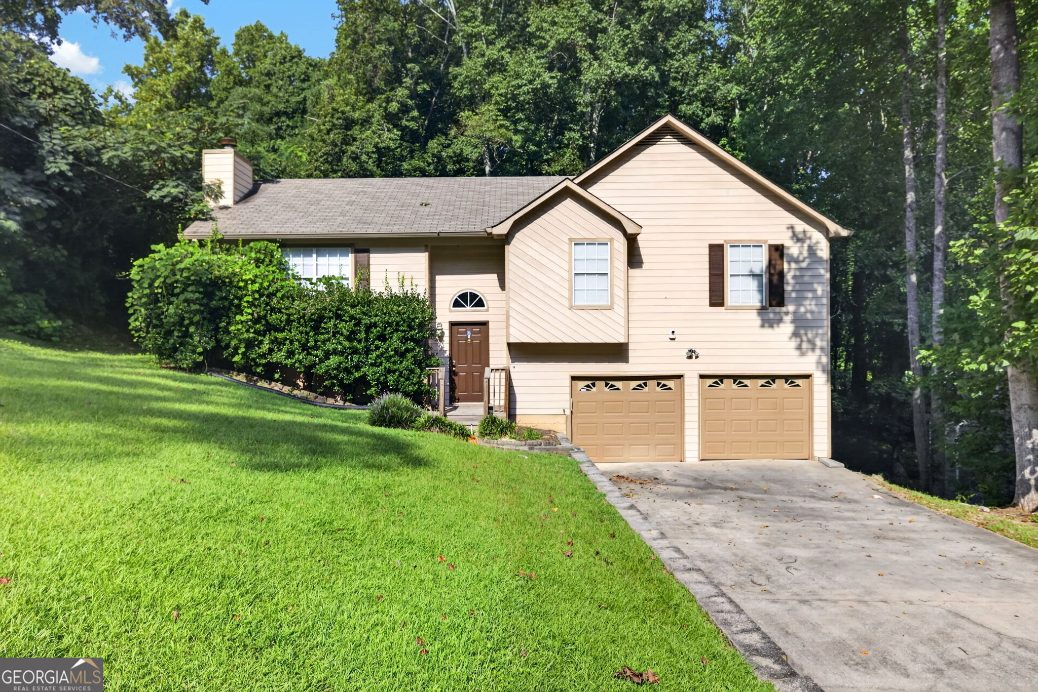 6213 Stoney Cove Property Photo 1