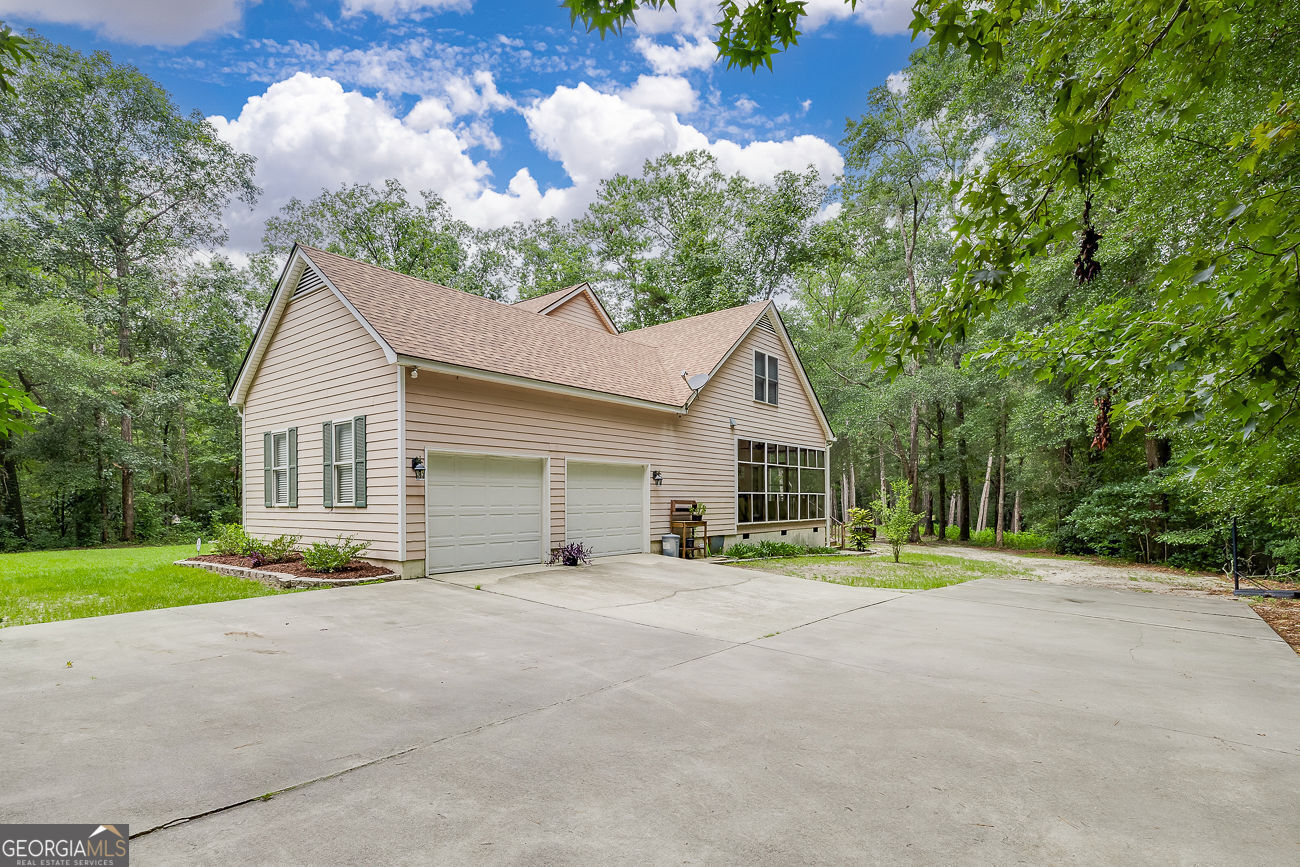 131 High Bluff Road Property Photo 3