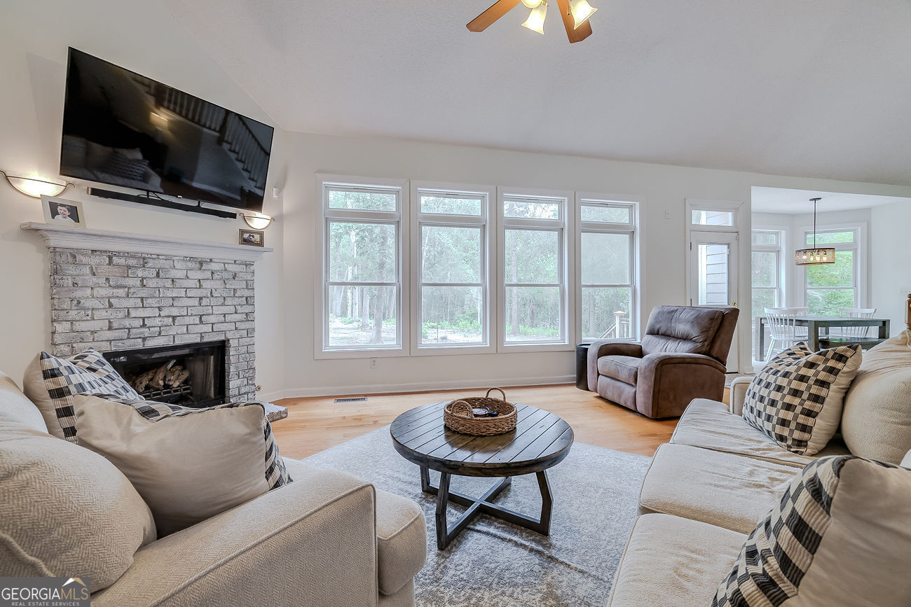 131 High Bluff Road Property Photo 8
