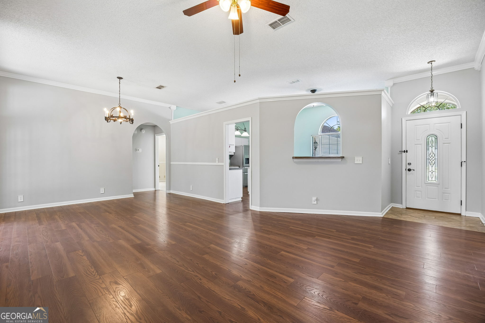 211 Greenbriar Road Property Photo 8