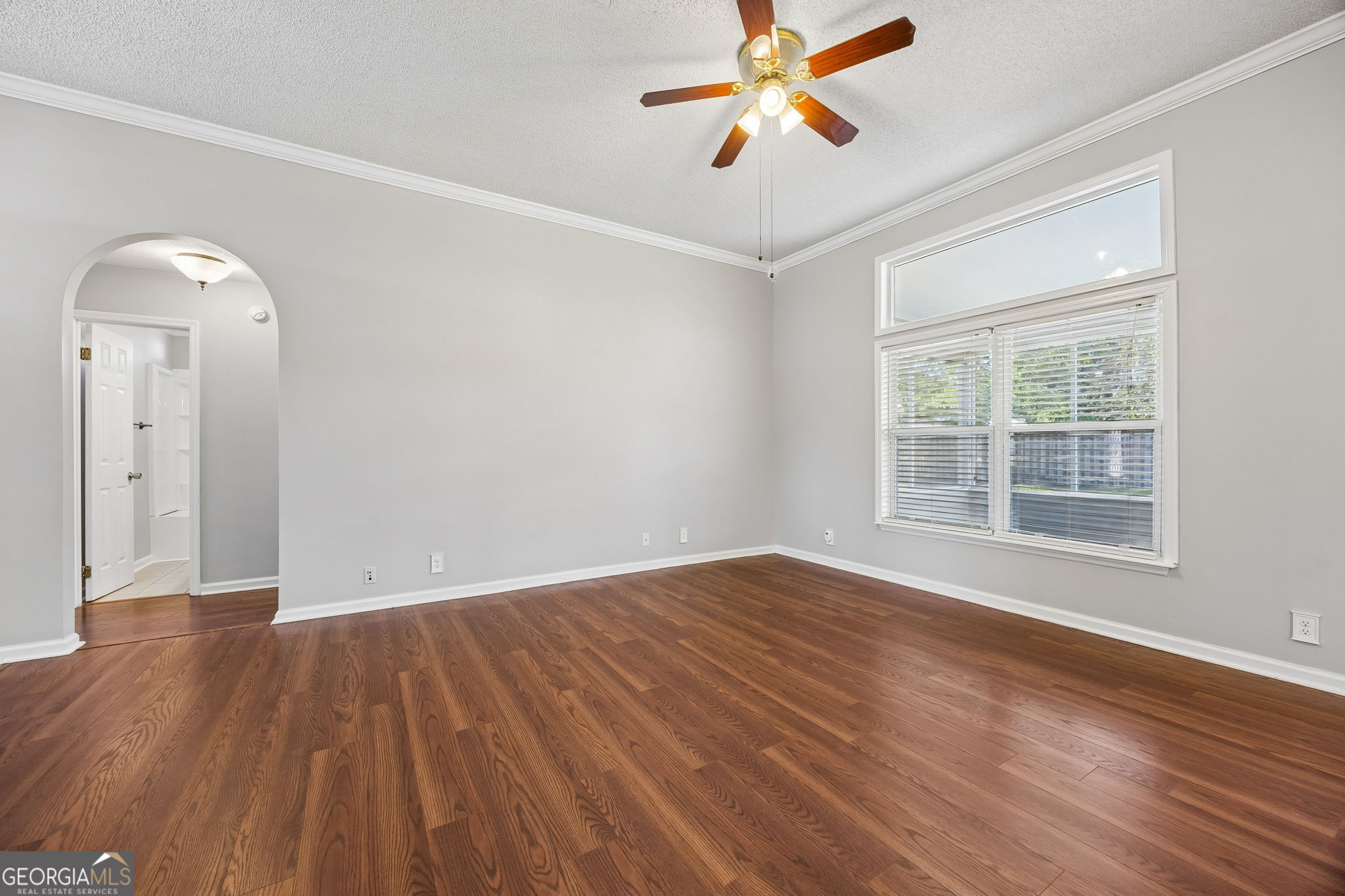 211 Greenbriar Road Property Photo 9