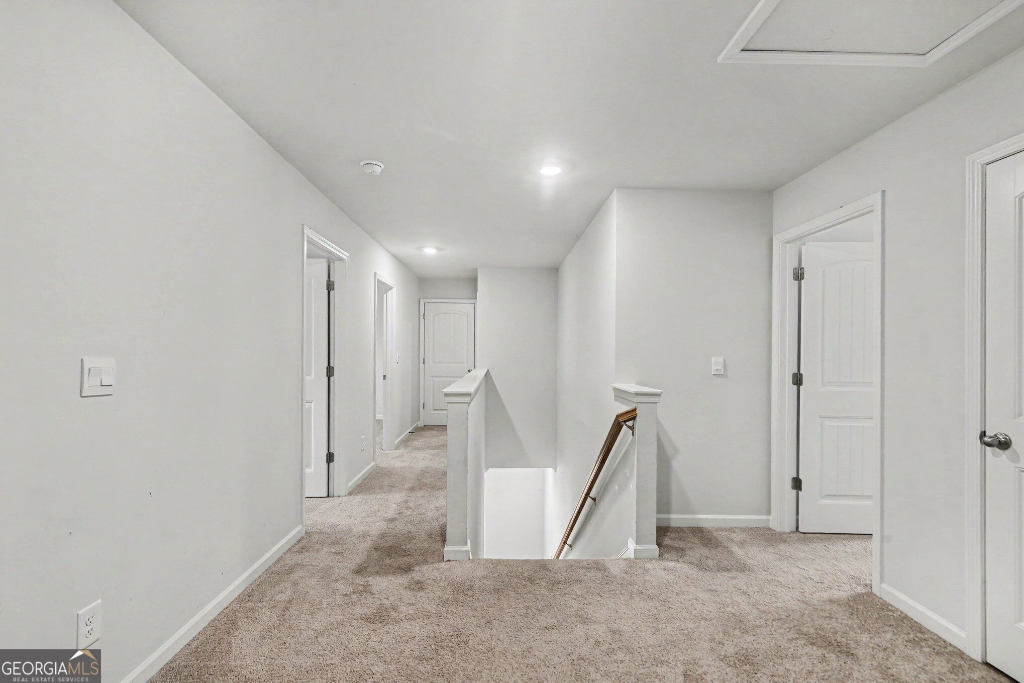 7576 Jennadee Drive Property Photo 20