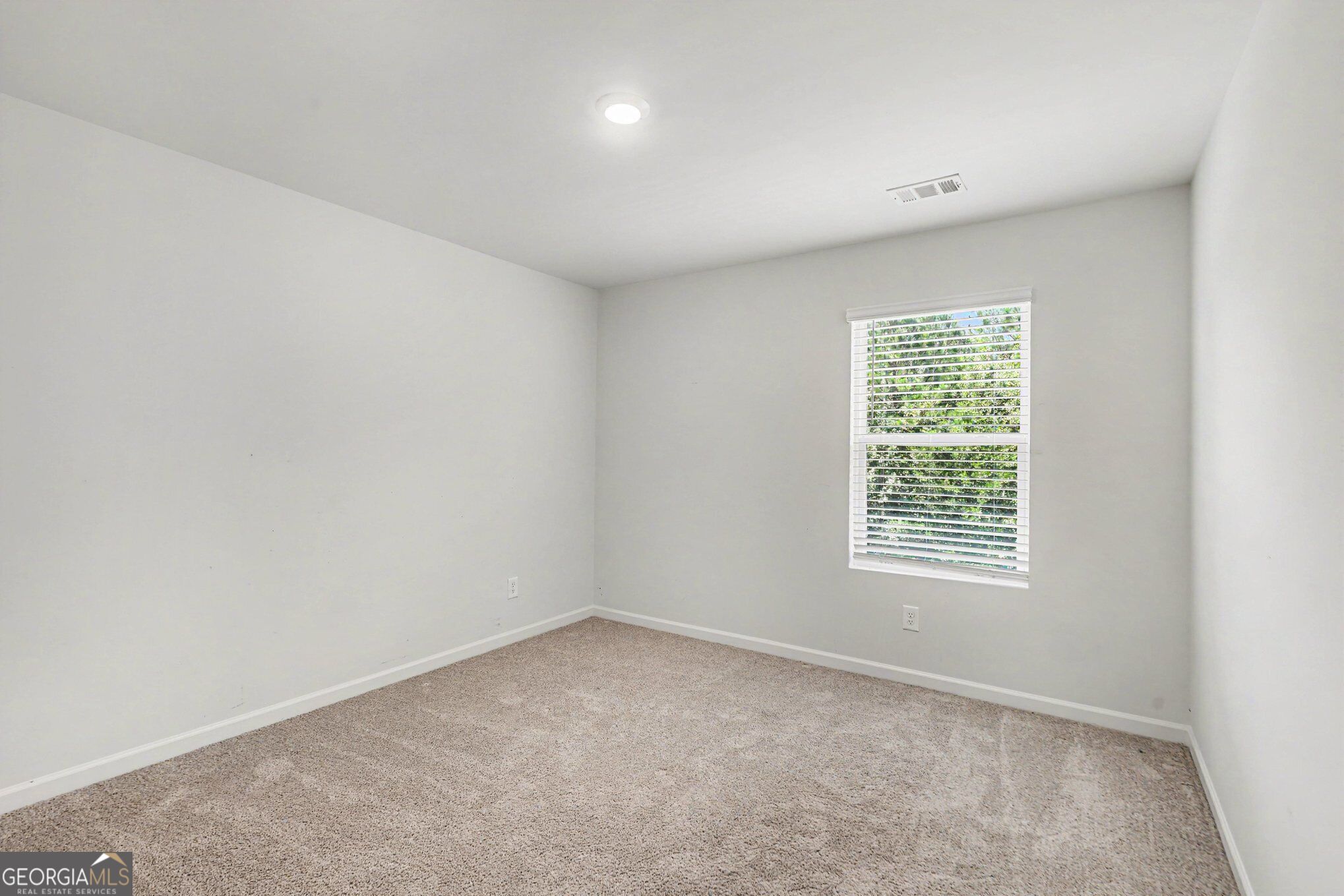 7576 Jennadee Drive Property Photo 22