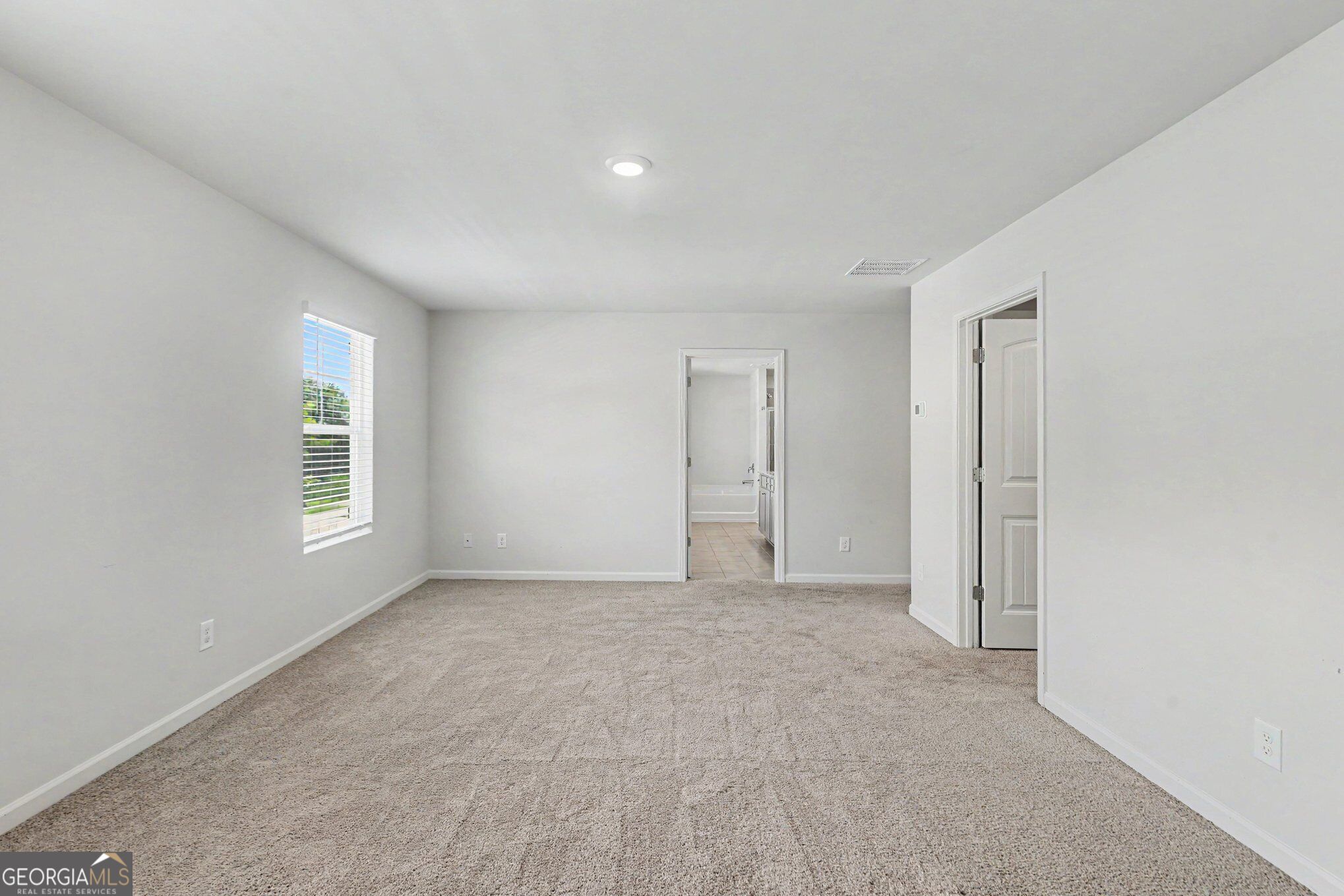 7576 Jennadee Drive Property Photo 28
