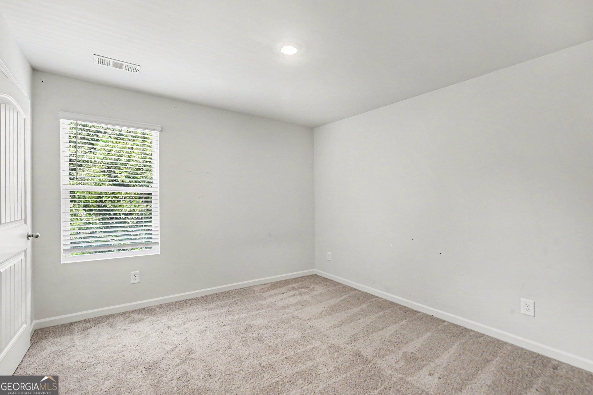 7576 Jennadee Drive Property Photo 29