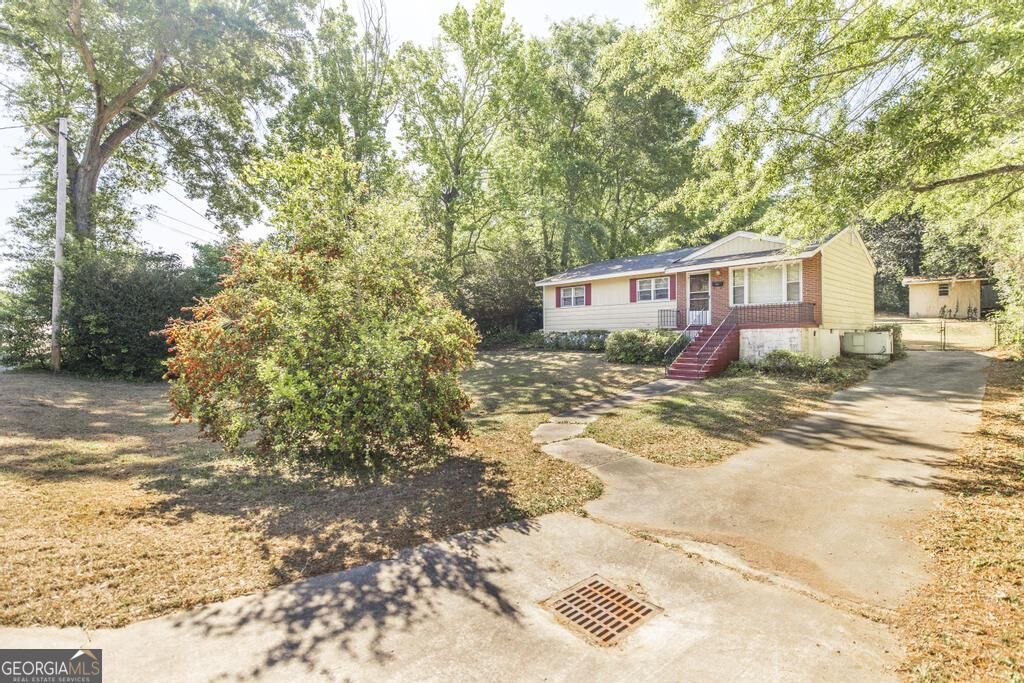 1464 Canterbury Road
