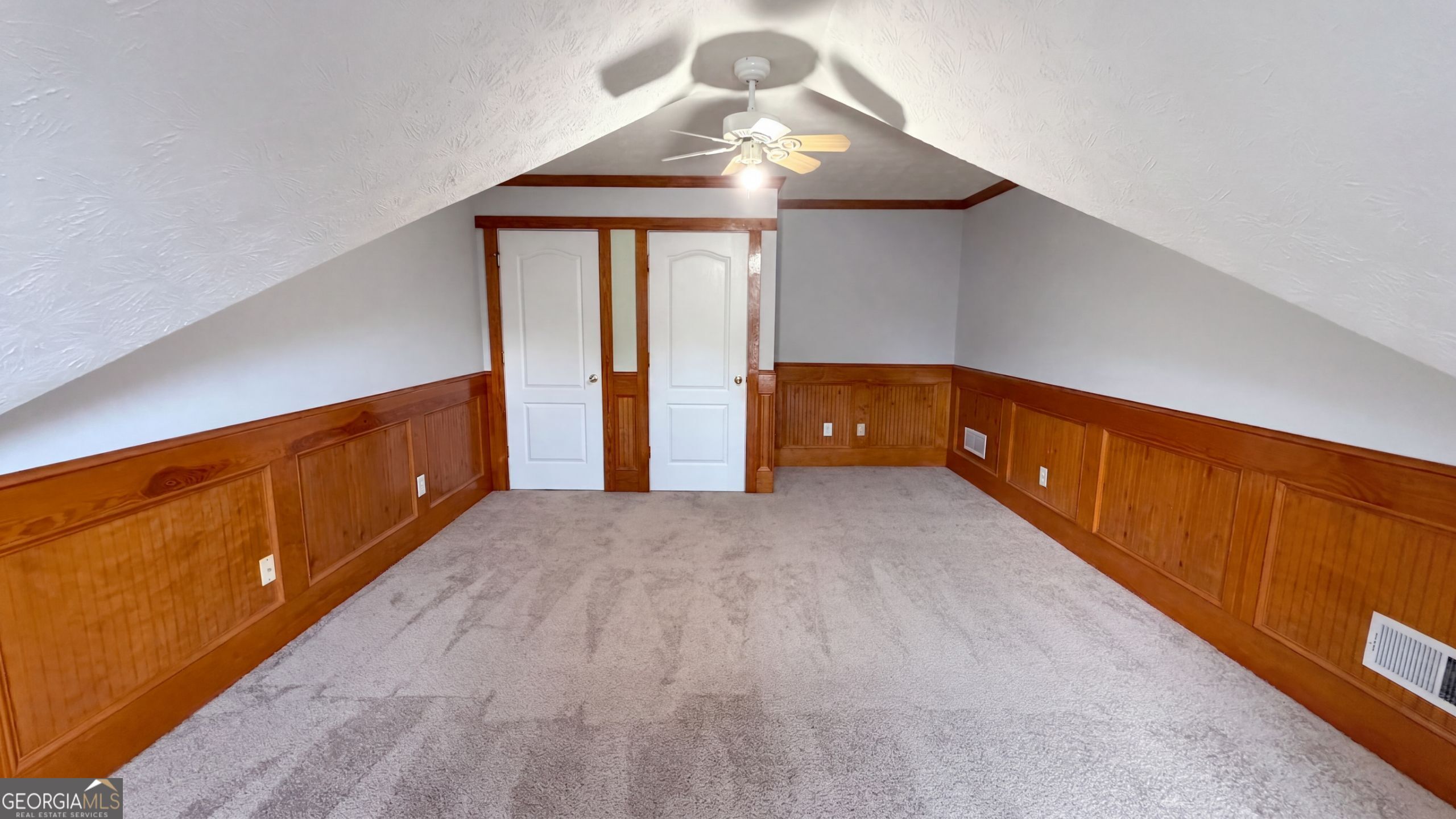 225 Berkshire Pass Property Photo 18