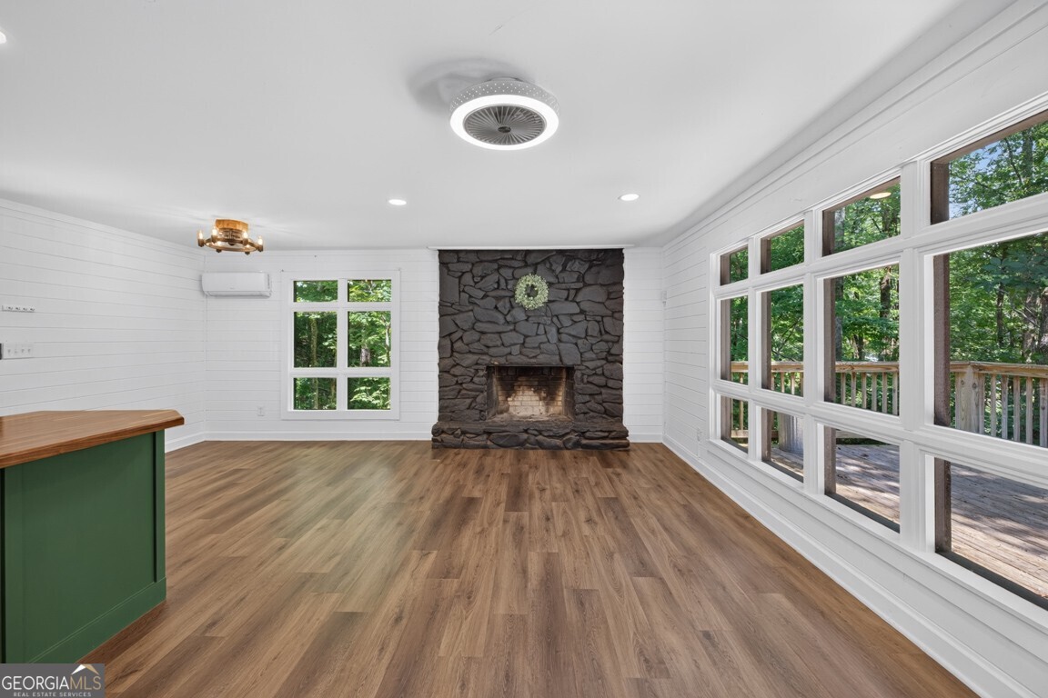 189 Fern Valley Road Property Photo 11