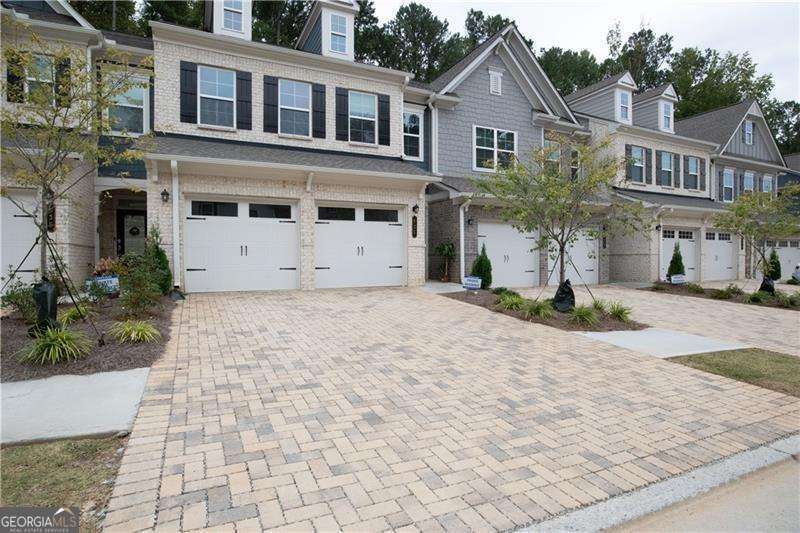 525 Duval Drive Property Photo 1