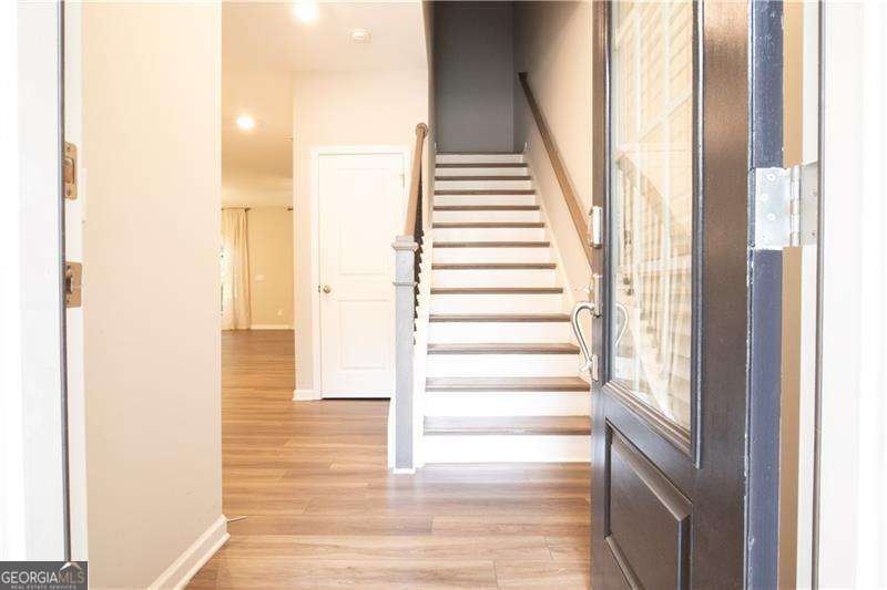 525 Duval Drive Property Photo 3