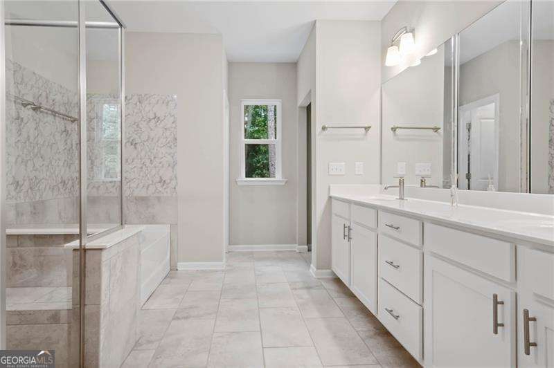 525 Duval Drive Property Photo 12
