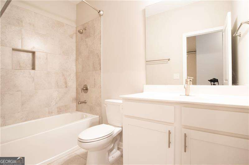 525 Duval Drive Property Photo 15
