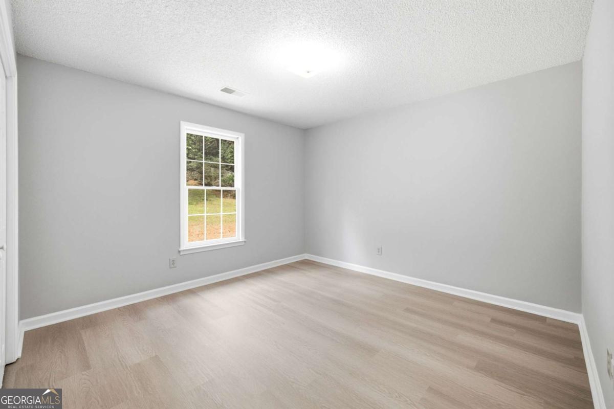 2110 Uniwattee Trail Property Photo 19