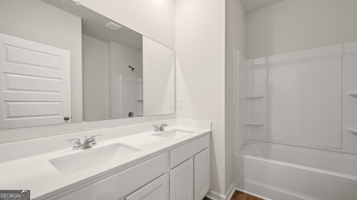 286 Defilippe Road Property Photo 4