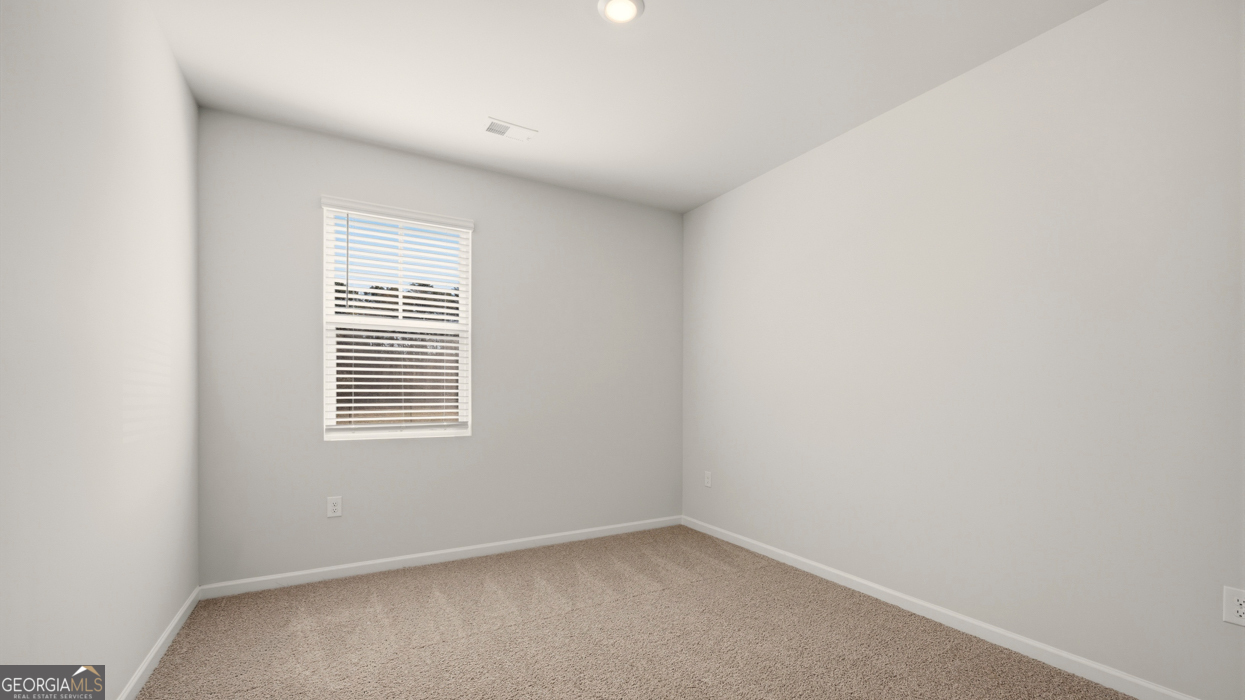 286 Defilippe Road Property Photo 8