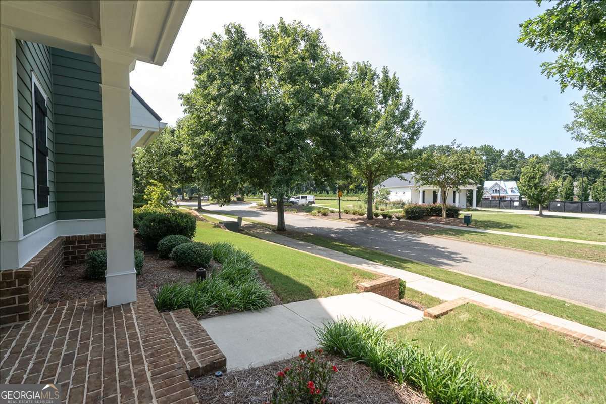 1706 Georgia Club Drive Property Photo 5