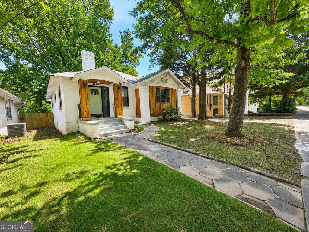 1460 Hartford Avenue Sw Property Photo 2