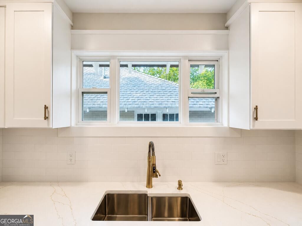 1460 Hartford Avenue Sw Property Photo 14