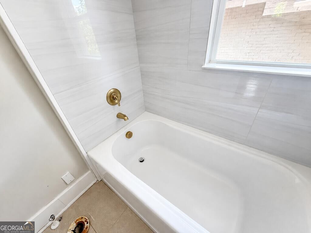 1460 Hartford Avenue Sw Property Photo 28