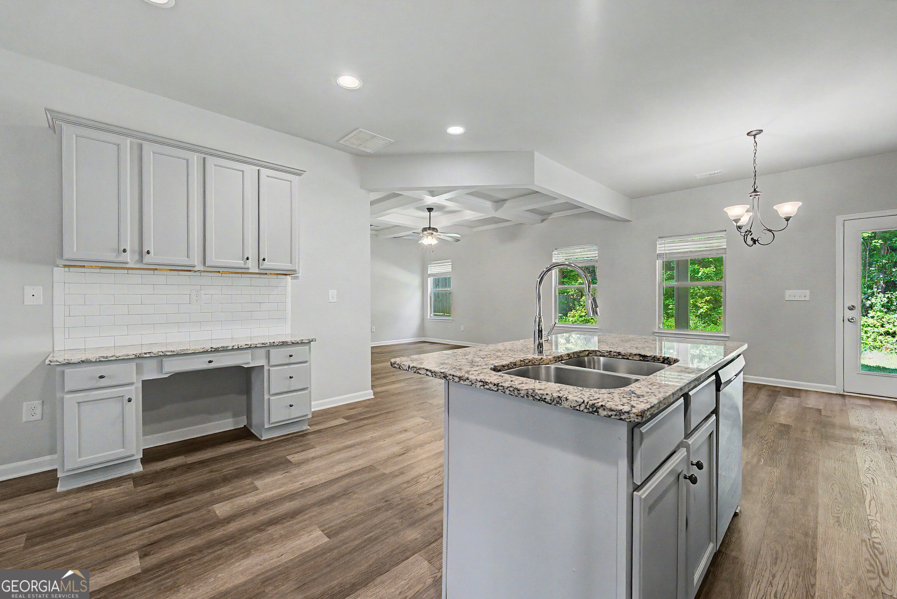 1735 Tricklin Springs Property Photo 17