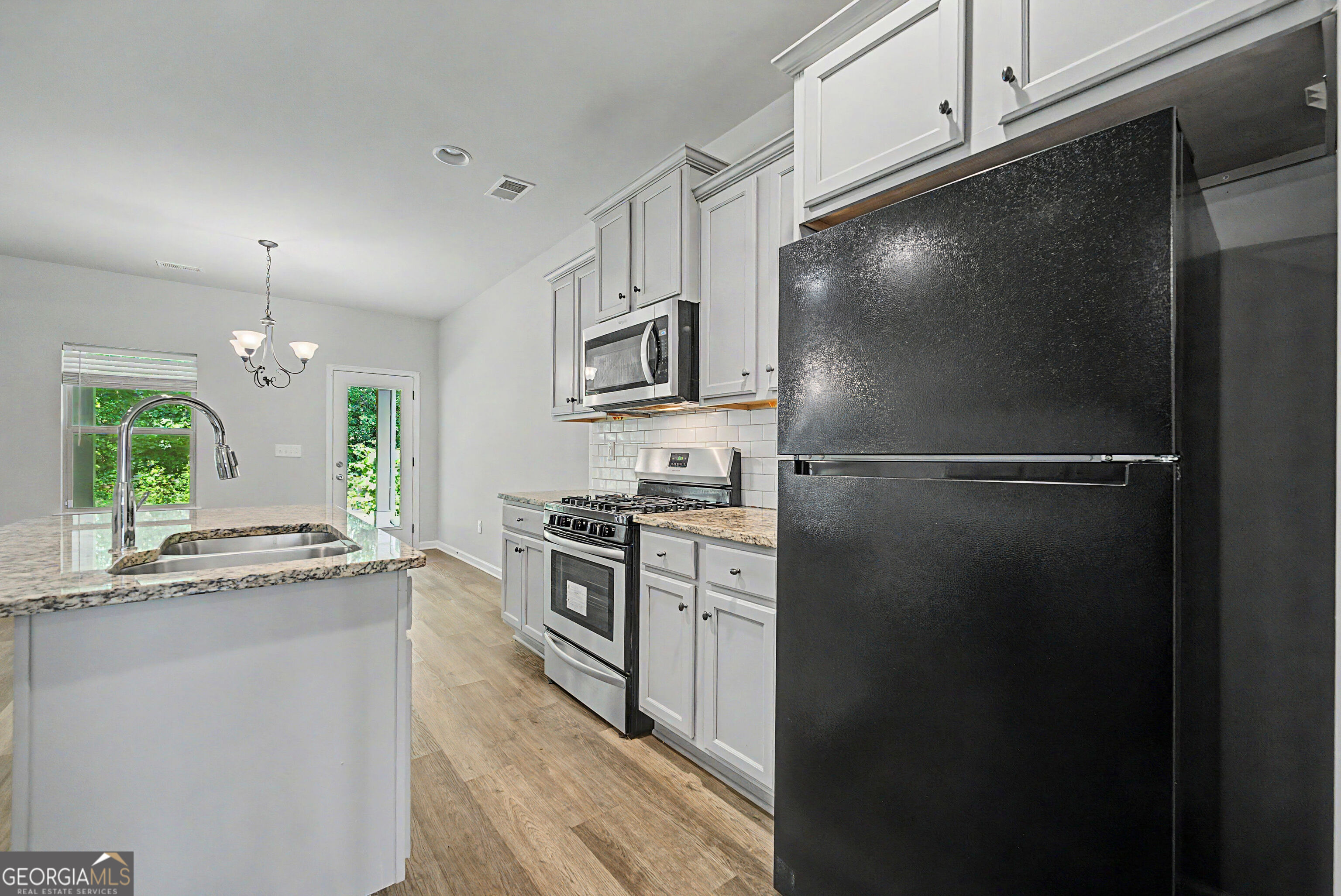 1735 Tricklin Springs Property Photo 18