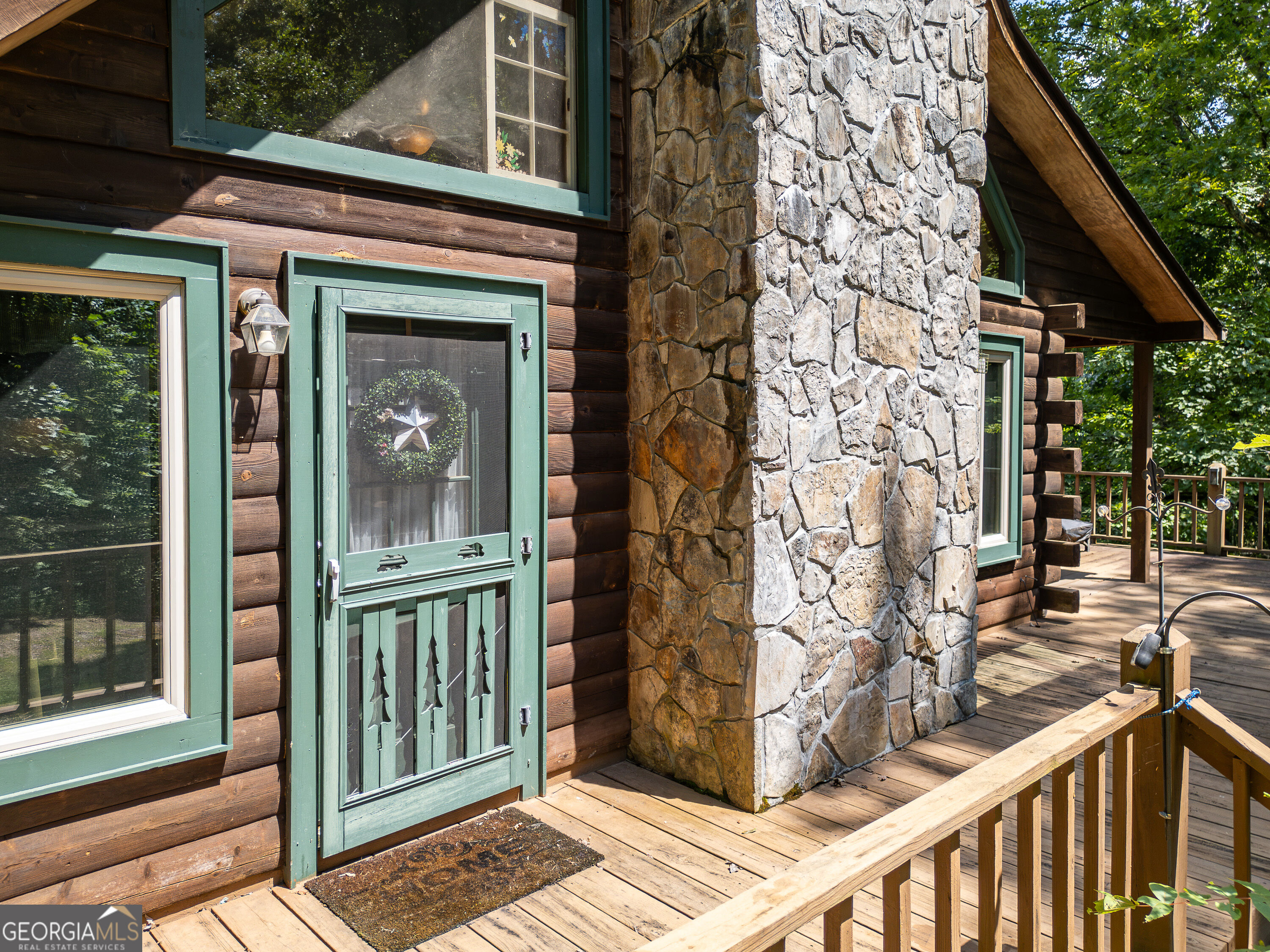525 Beaver Ridge Road Property Photo 3