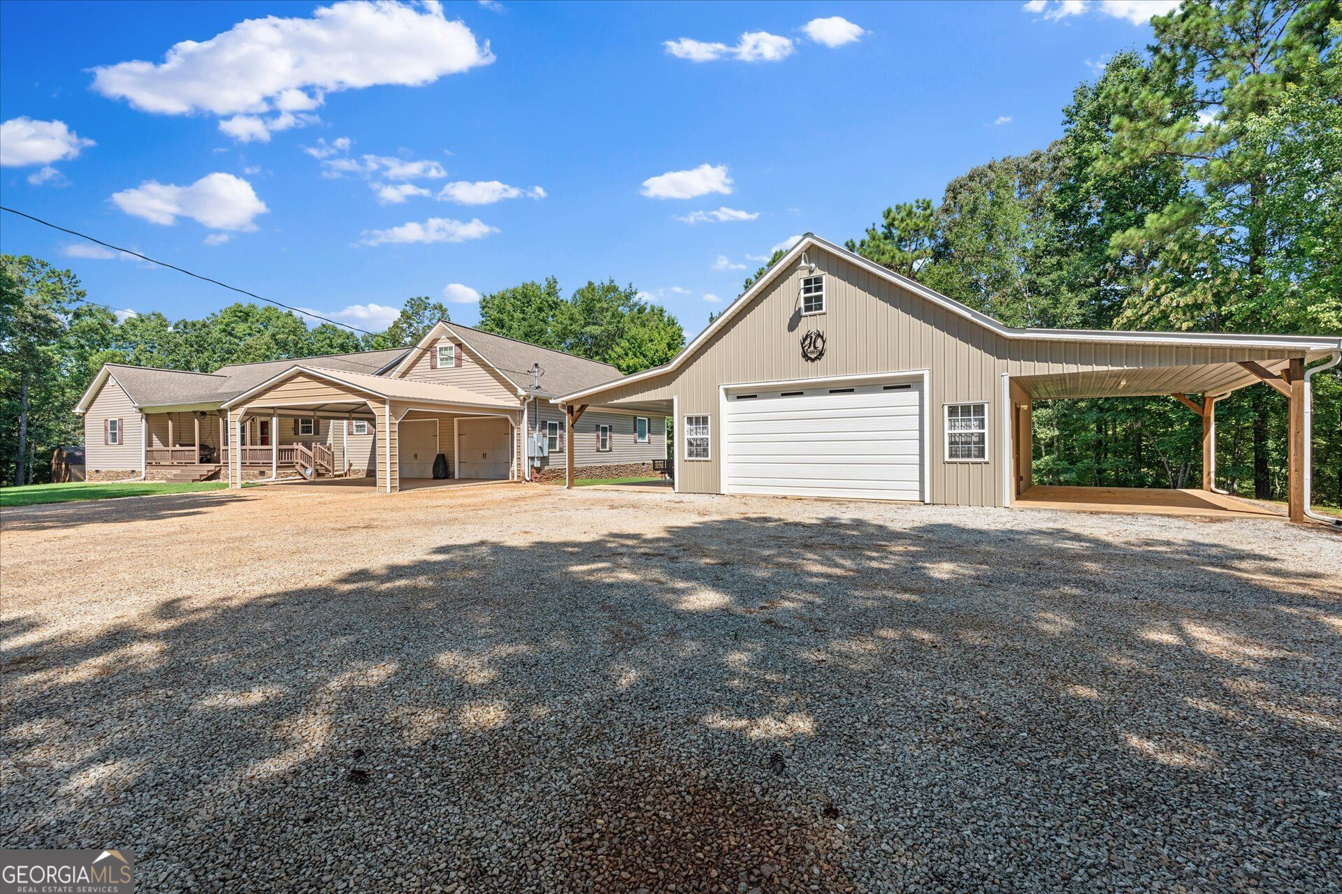 26 County Road 876 Property Photo 1