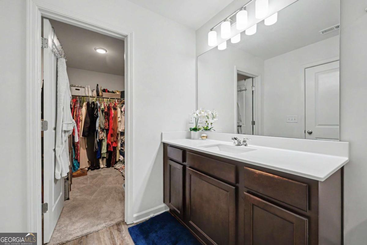 3342 Tarian Way Property Photo 19